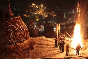 Pressemitteilung: Licht und Schatten